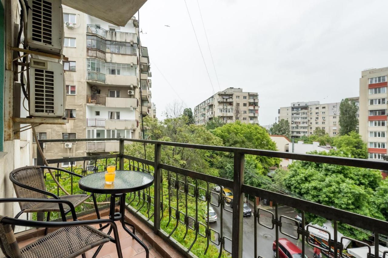 Felicity Apartment By The Park บูคาเรสต์ ภายนอก รูปภาพ