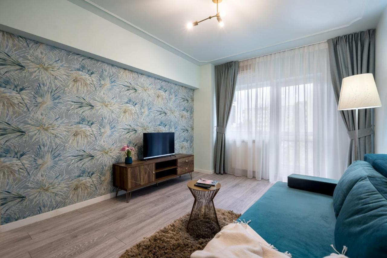 Felicity Apartment By The Park บูคาเรสต์ ภายนอก รูปภาพ